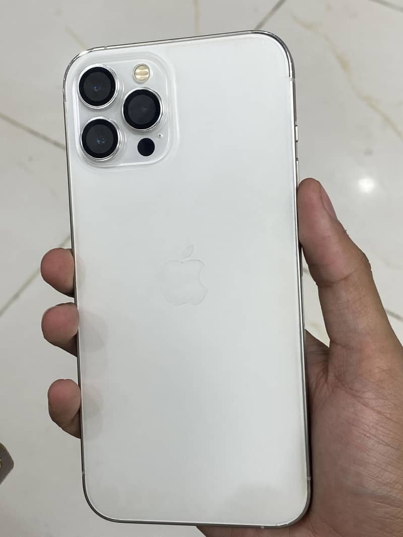 iphone 12 pro max 6