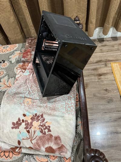 gaming case is booat