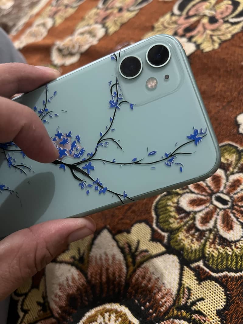 Apple iPhone 11 5