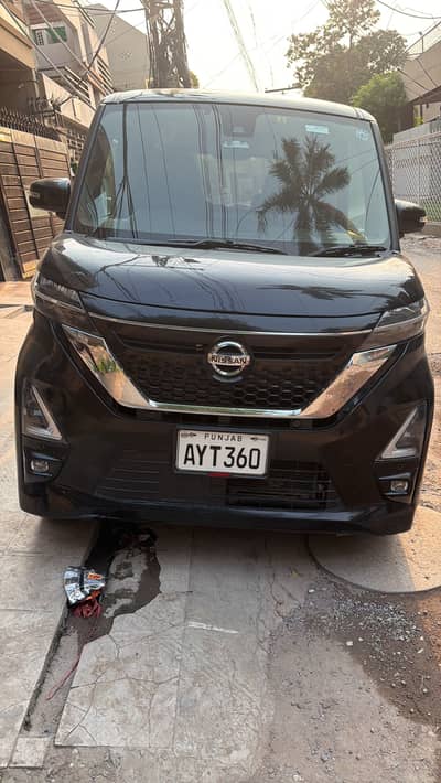 Nissan roox 2022/24 model for sale in lahore