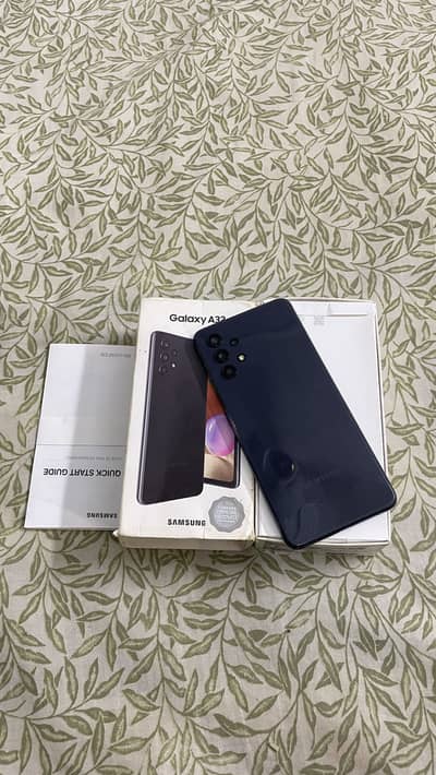 Samsung galaxy a32 6/128 with box and charger