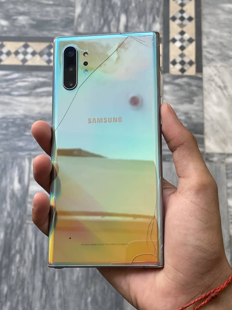 Samsung note 10 plus 6