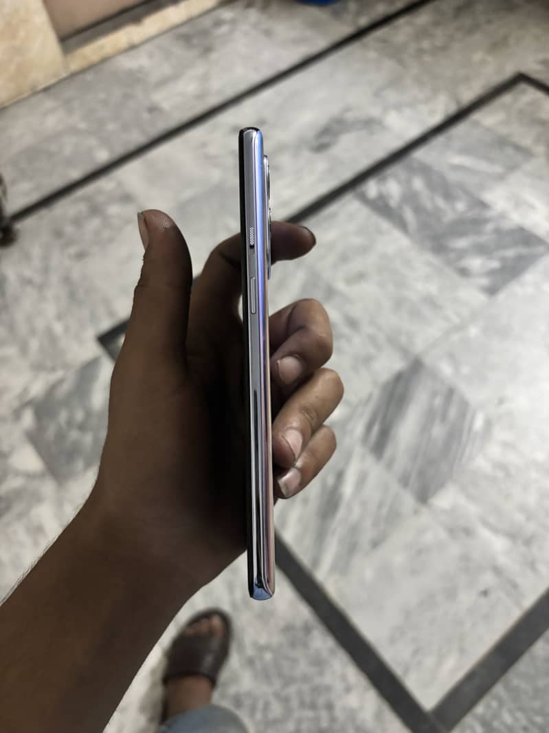 One Plus 9T 5