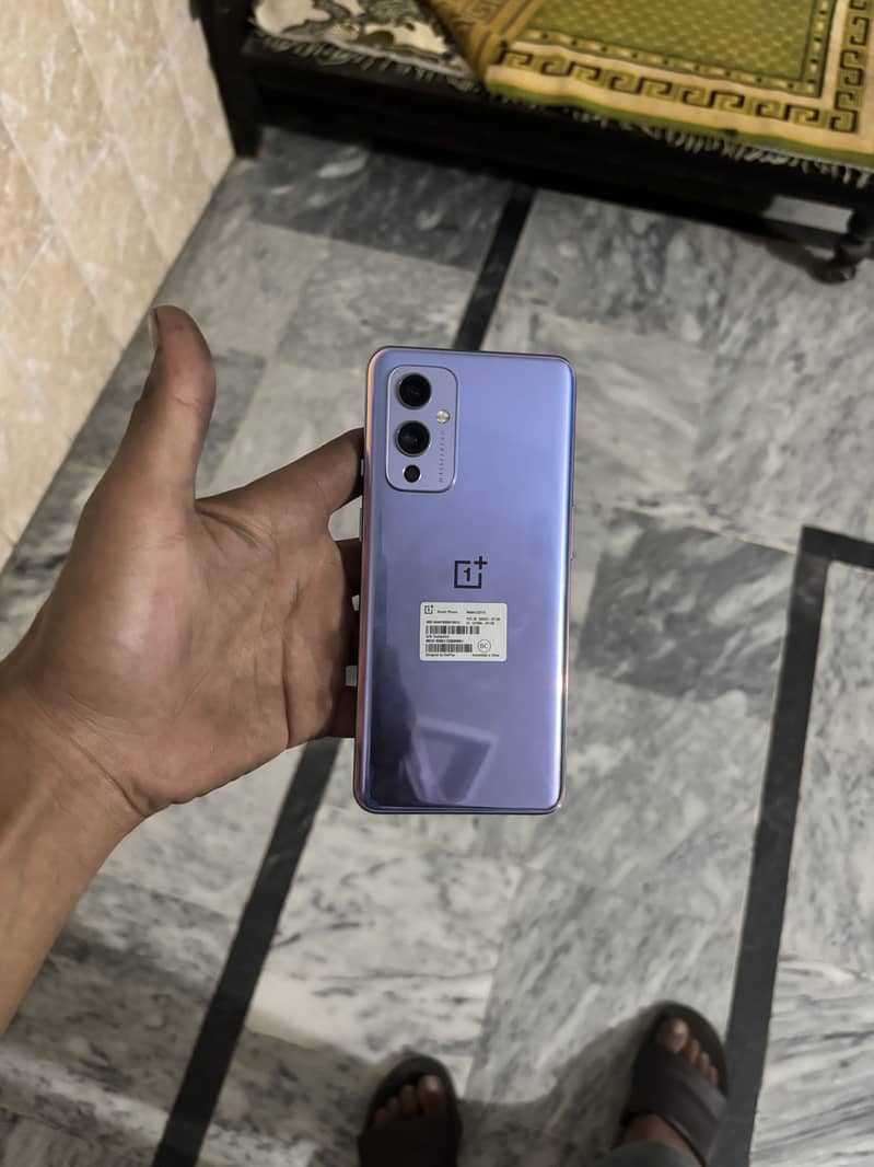 One Plus 9T 6