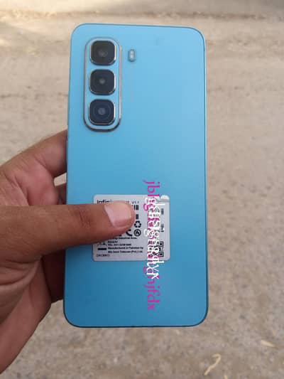 for sale infinix hot 50 pro complete box 3 month company warranty