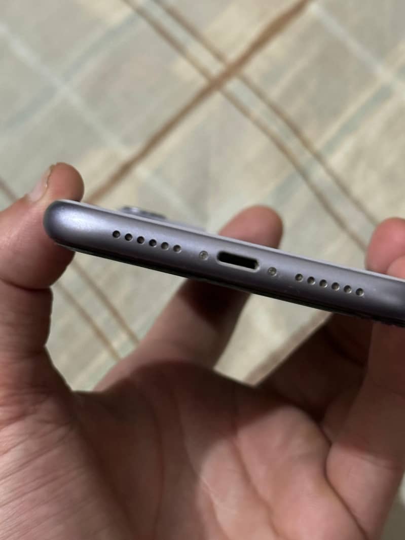 iphone 11 3
