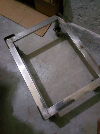 steal stand walati good condition