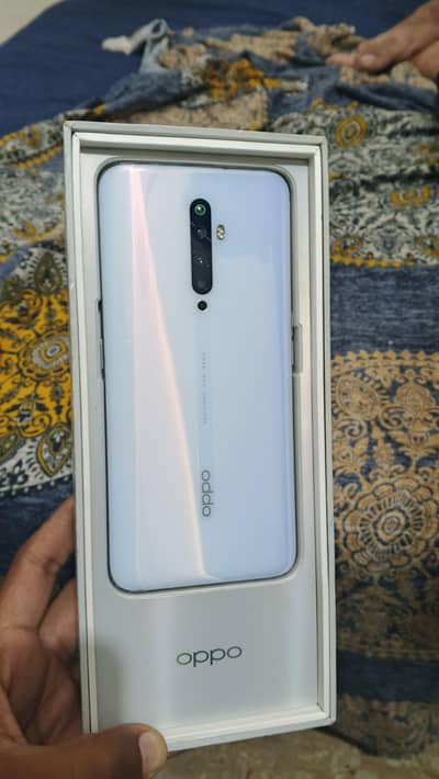 Oppo Reno 2 F