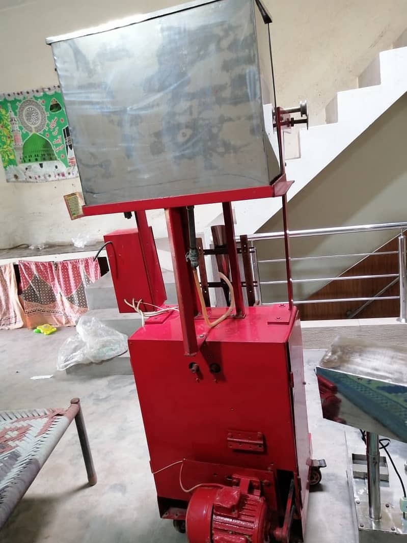 ICE CANDY PACKING MACHINE 1