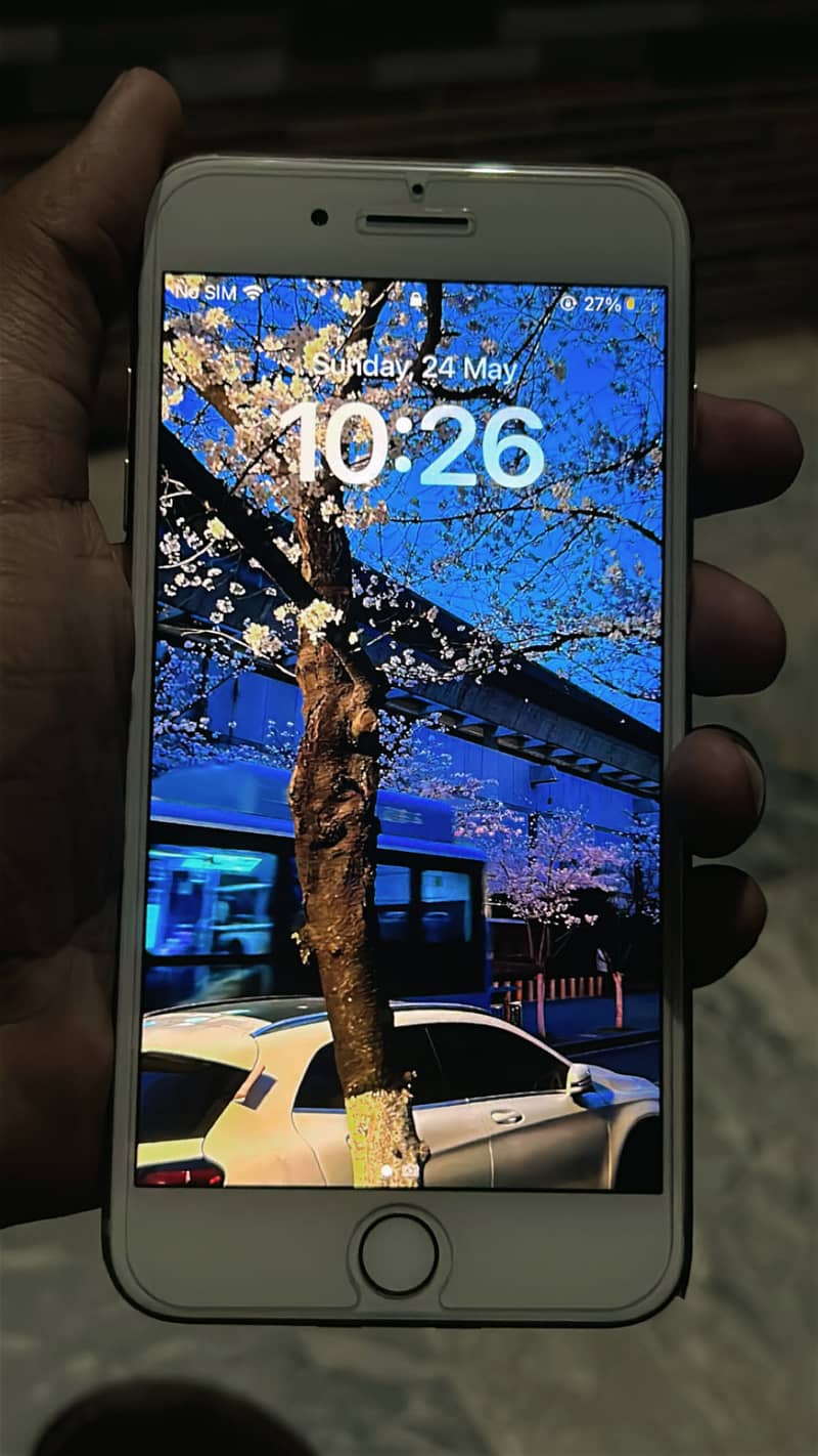 Iphone 8plus 10/9 condition 2