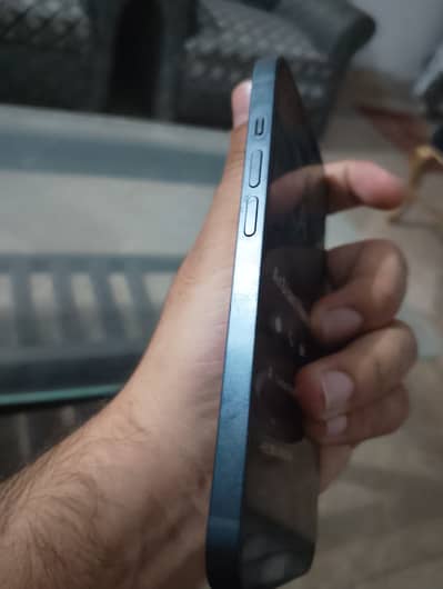 Apple iPhone 14