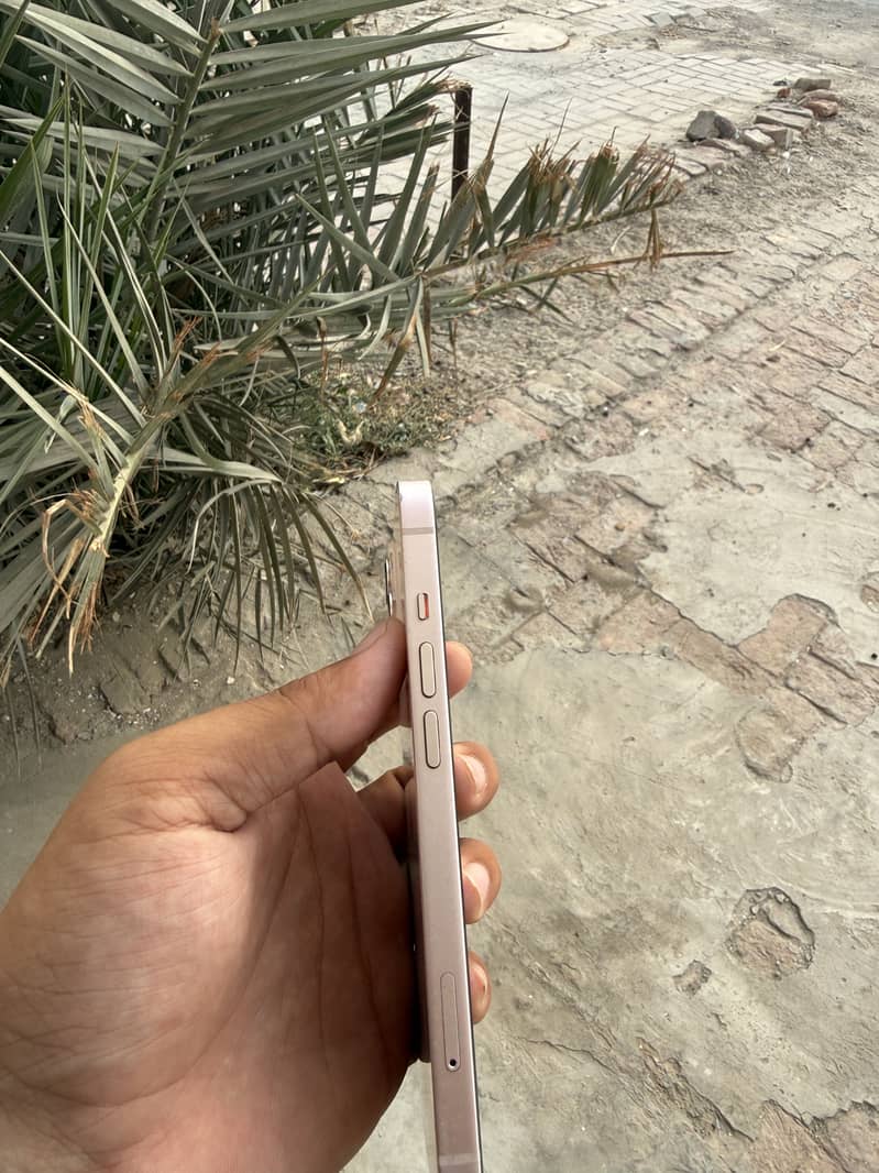 Apple iPhone 13 (Factory unlock) 6