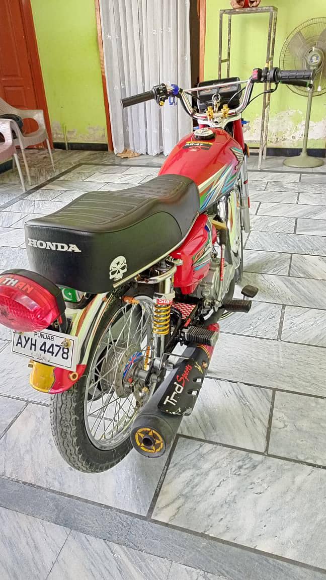 hunda 125 10/10 condition 1
