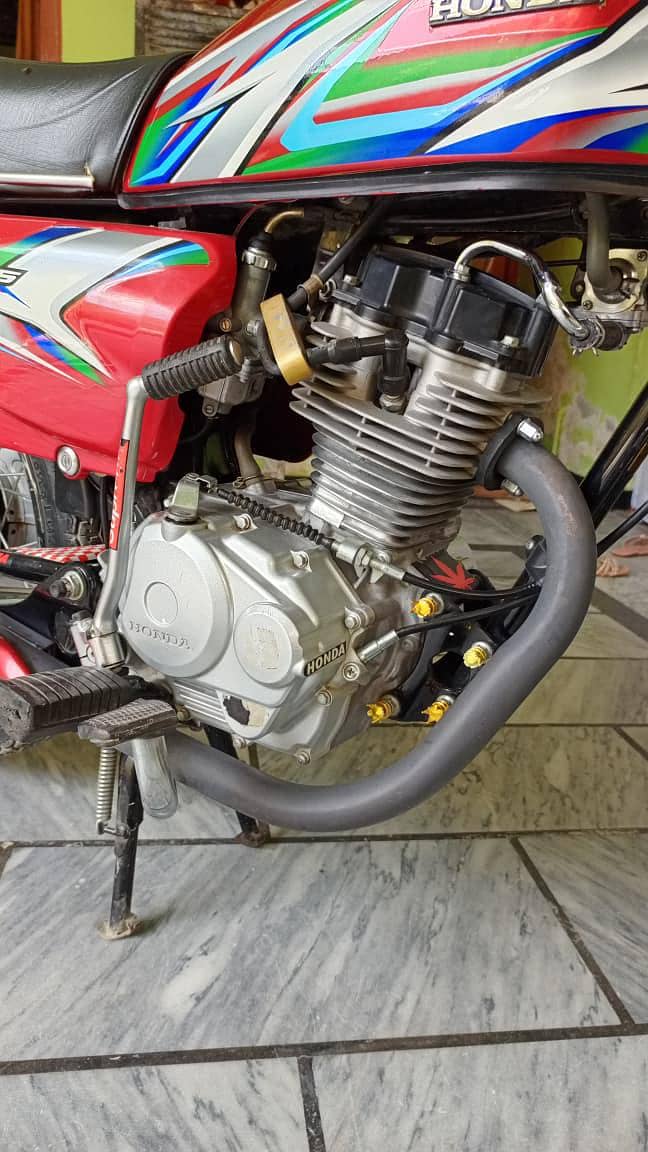 hunda 125 10/10 condition 3
