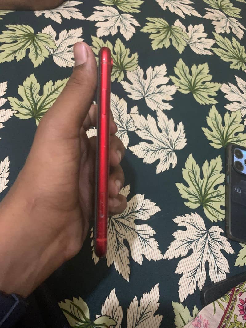Apple iPhone XR 2