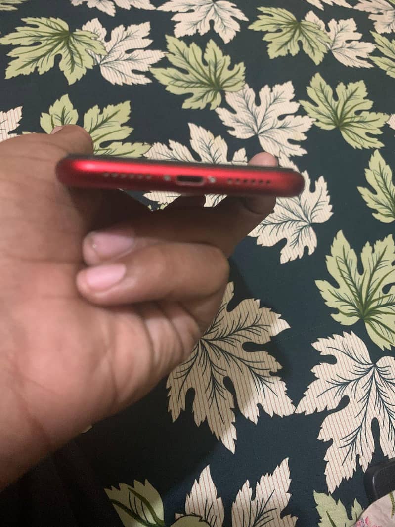 Apple iPhone XR 3