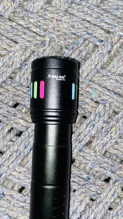 torch light rechargeable only#800.