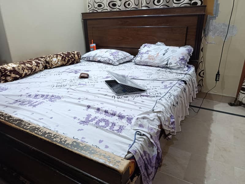 Bed in 8/10 condition 1