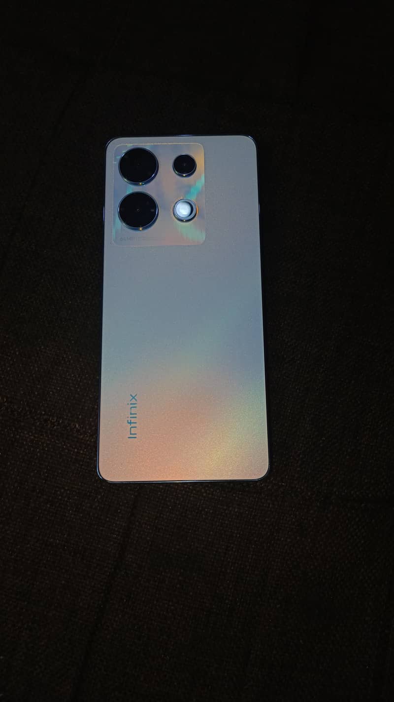 INFINIX NOTE 30 0