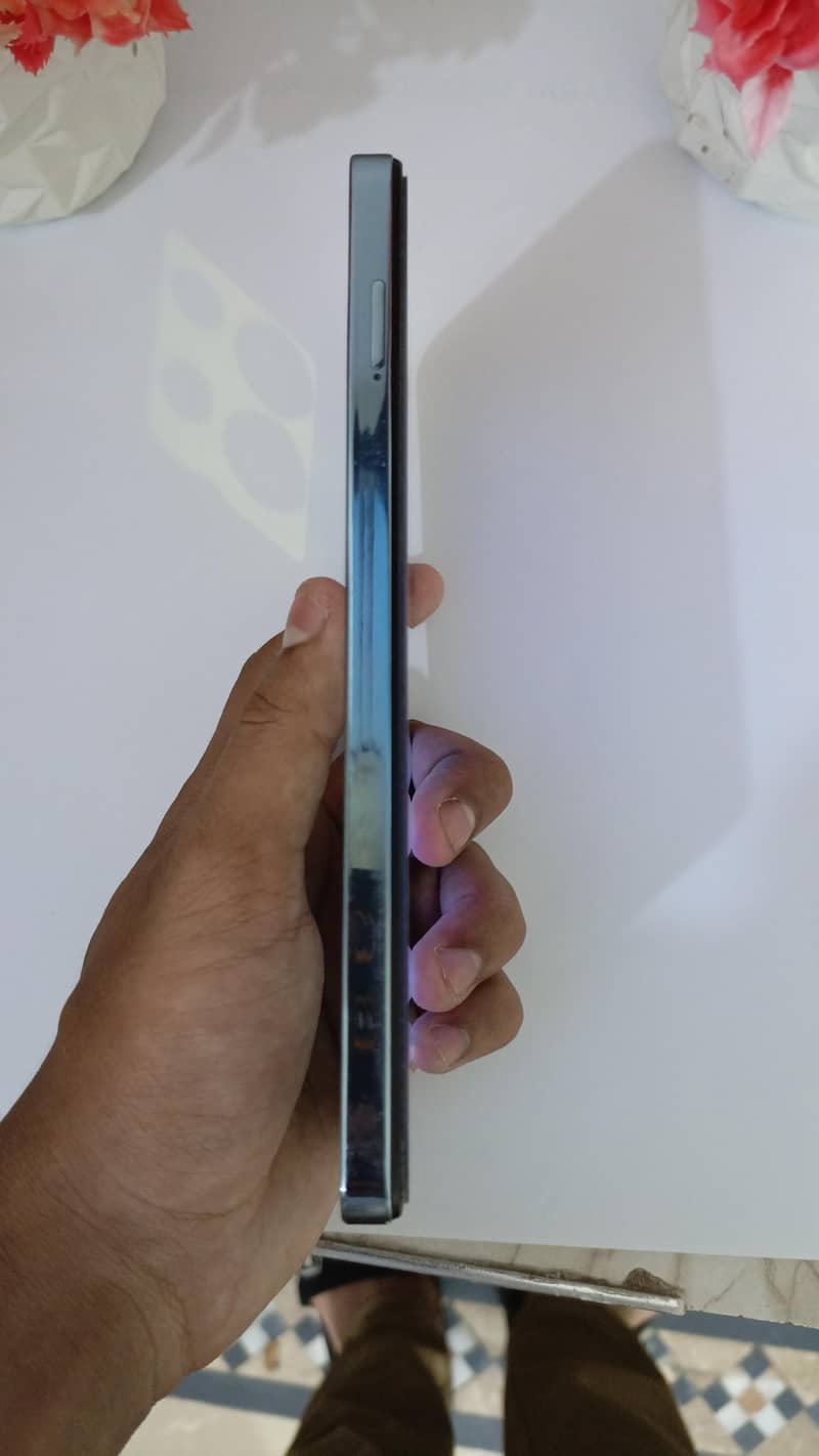INFINIX NOTE 30 2