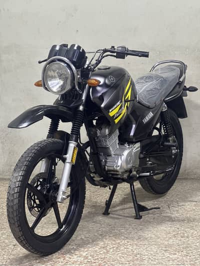 Yamaha ybr125g 2019 model ( low millage )