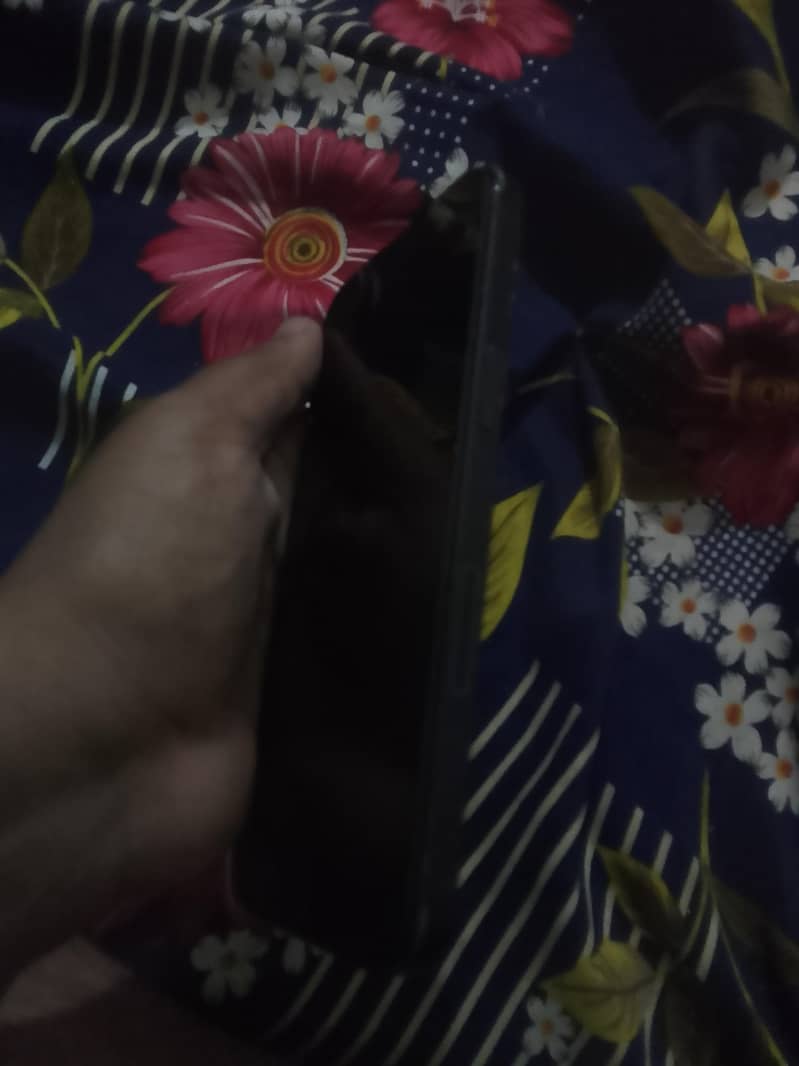 iphone 14 pro max 3