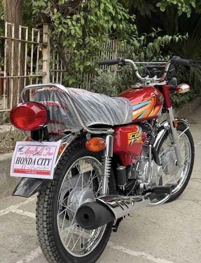 Honda 125 2026 only 710 kilo meter drive