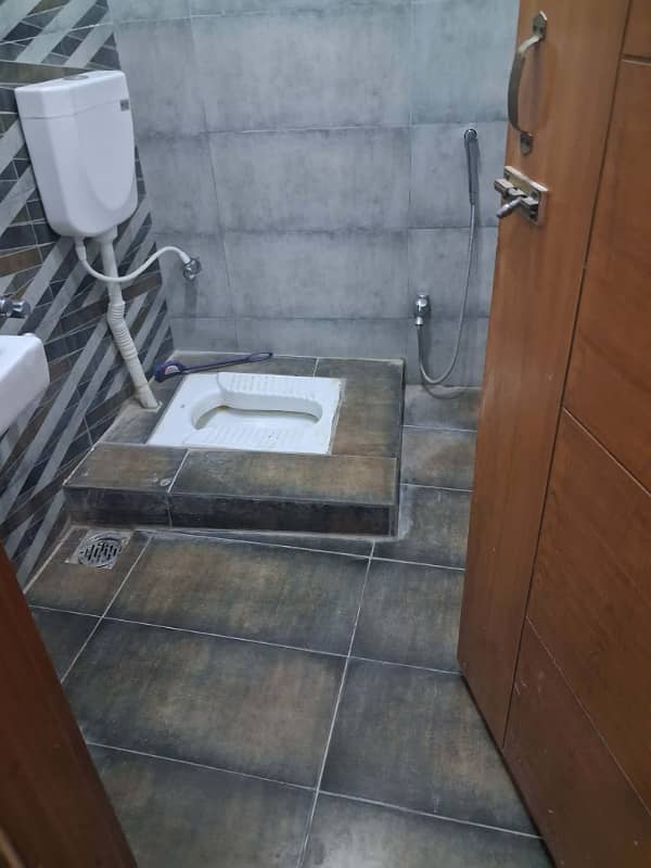 Studio flat for rent 3