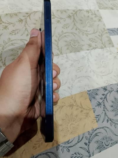 Samsung Mobile A06
