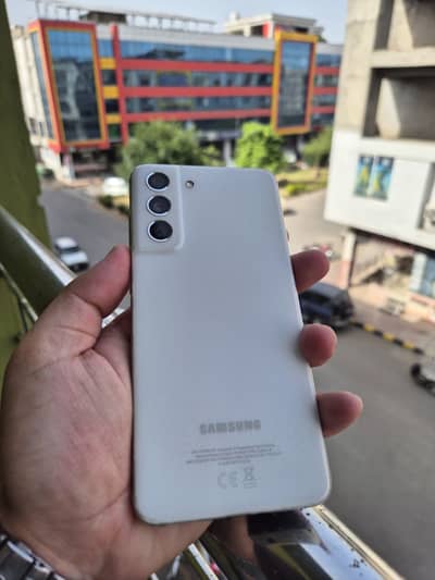 Samsung S21fe 5g non pta     8/256