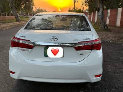 1.6 altis 2017 super white
