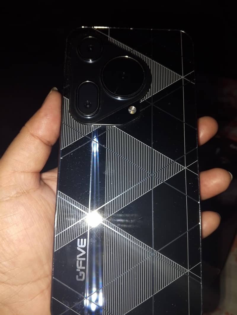 Gfive note 25 2