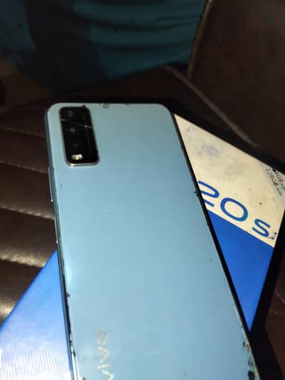 vivo y 20 s 4+128 GB with box