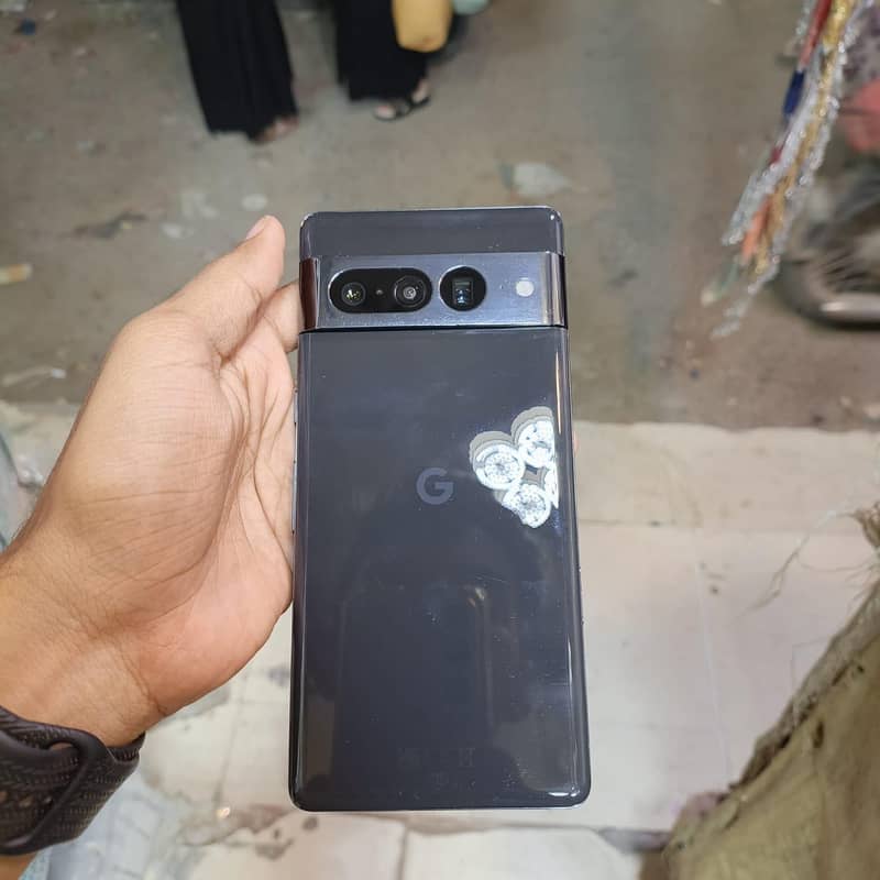 Google Pixel 7 pro 1