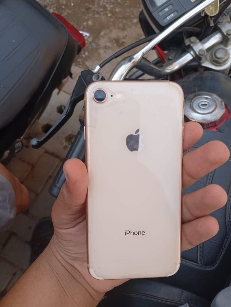 iPhone 8 2