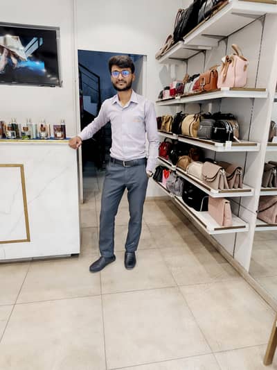 I need job. As a sales man