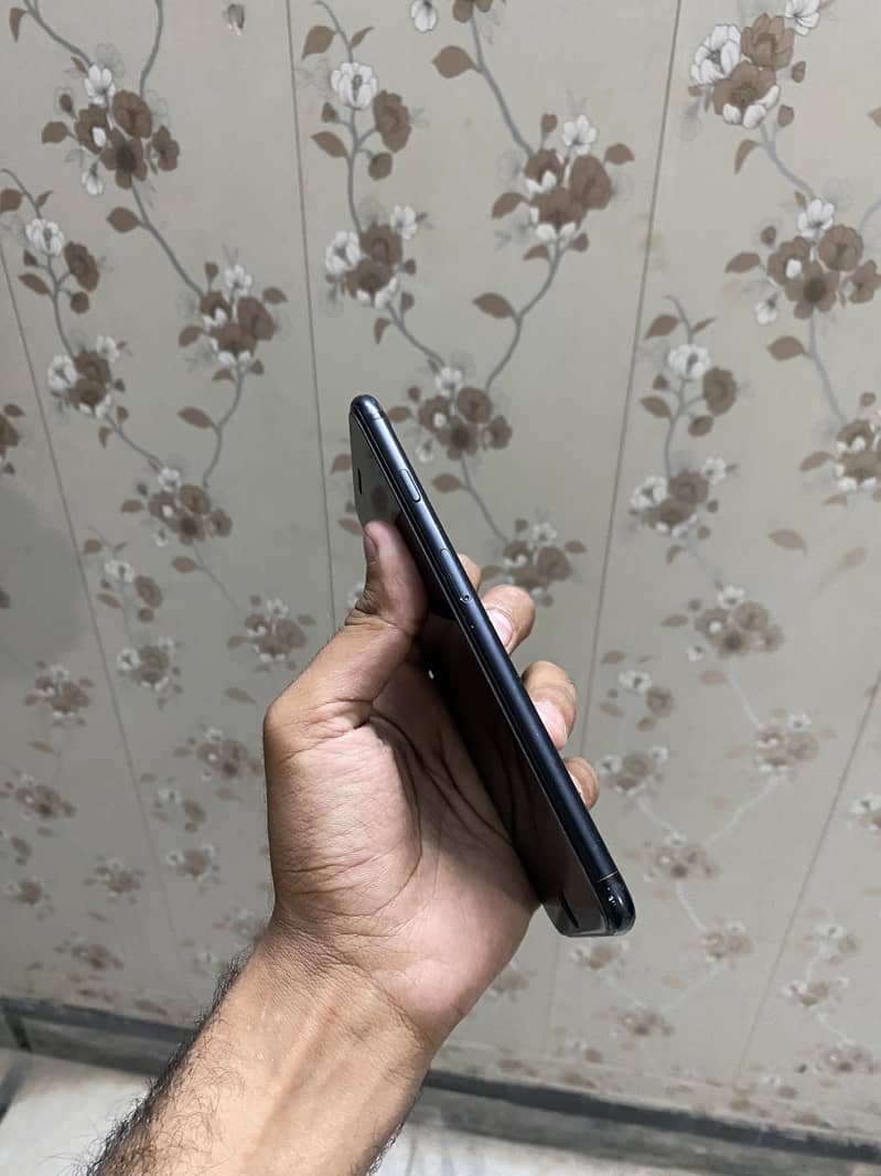 iphone 7plus Pta approved 2