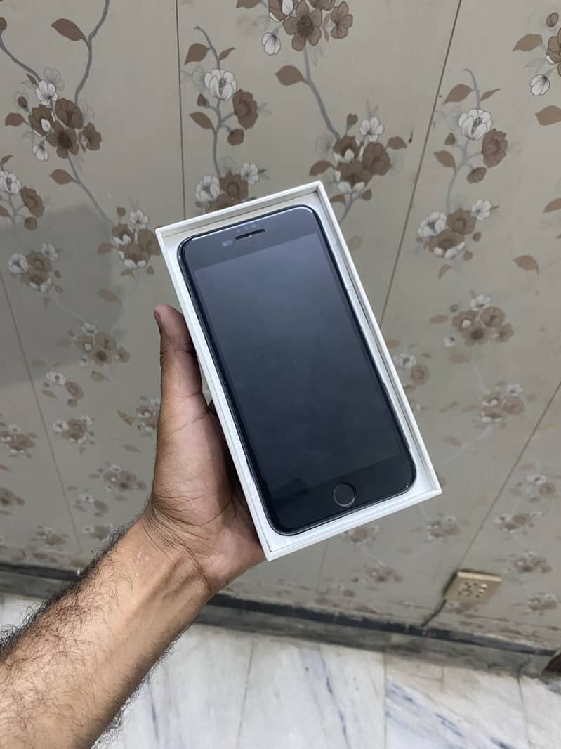 iphone 7plus Pta approved 3