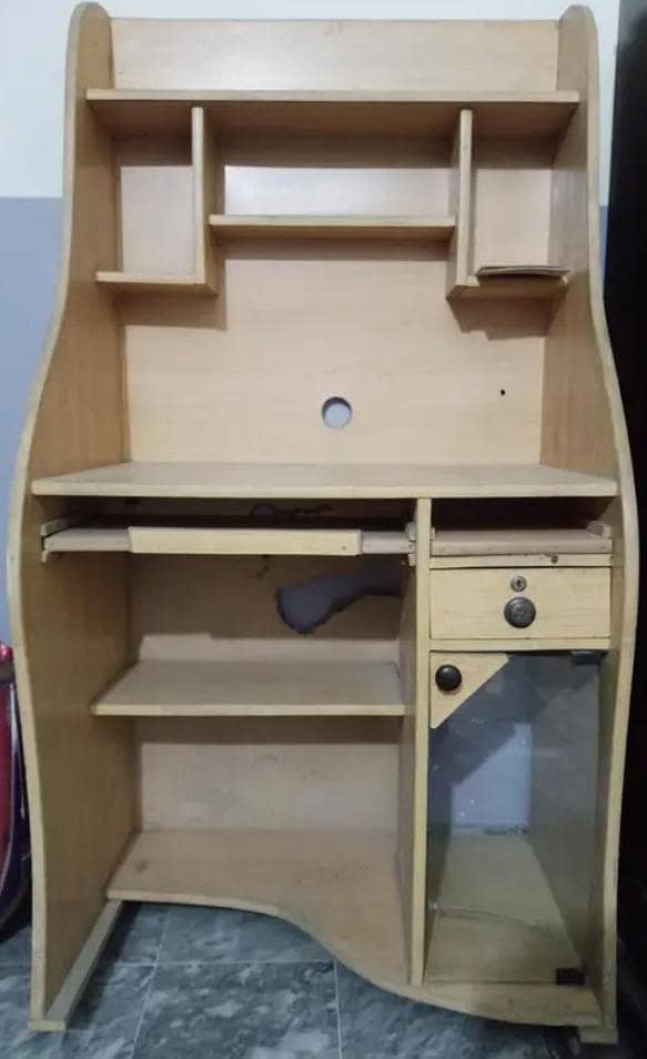 computer table 0