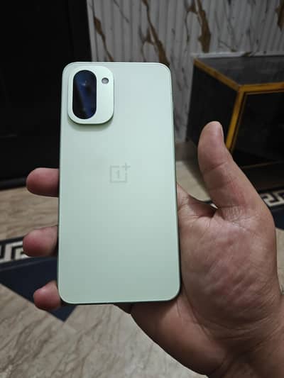 OnePlus ace 6T/15R