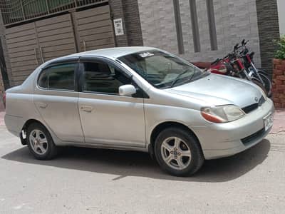 Toyota Platz