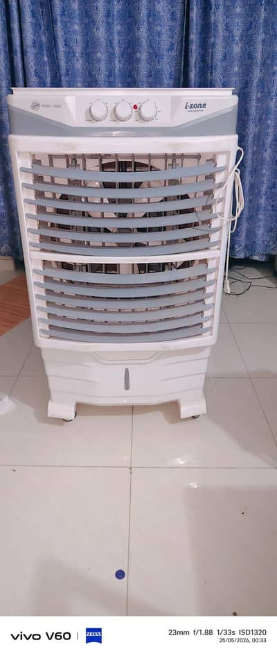 Izone I 3000
