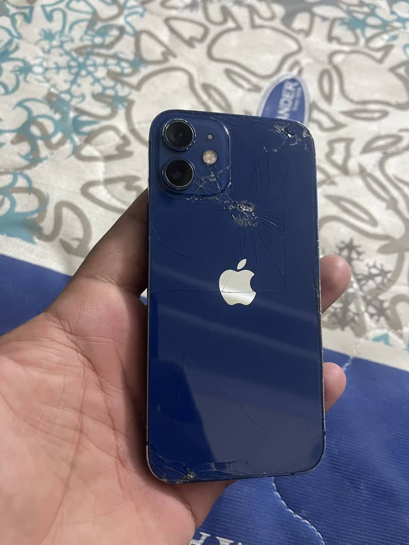 Iphone 12 mini 0