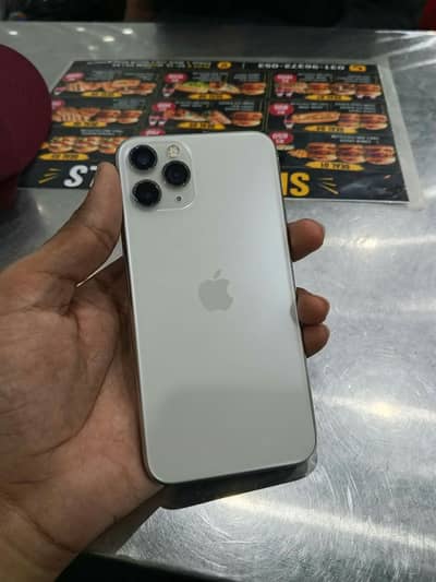 iPhone 11 pro urgent sale read add