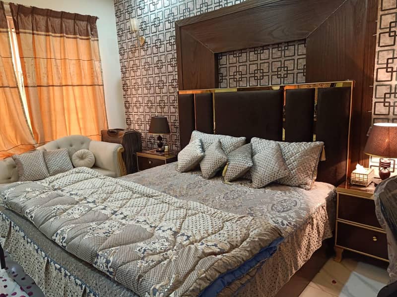 Low Profile Bed 1