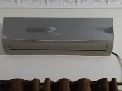 GREE INVERTER