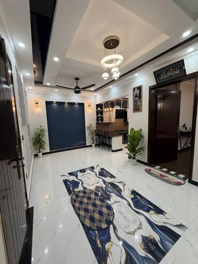 5 Marla Lower Portion Available For Rent In Central Park Lahore