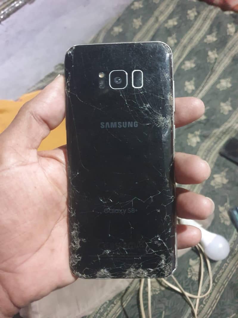 Samsung S8+ 3