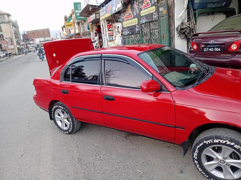 xe corrolla 1