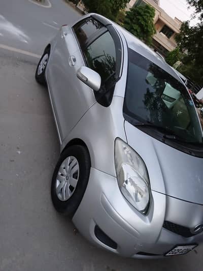 vitz 2009/2012 Almost genion paint